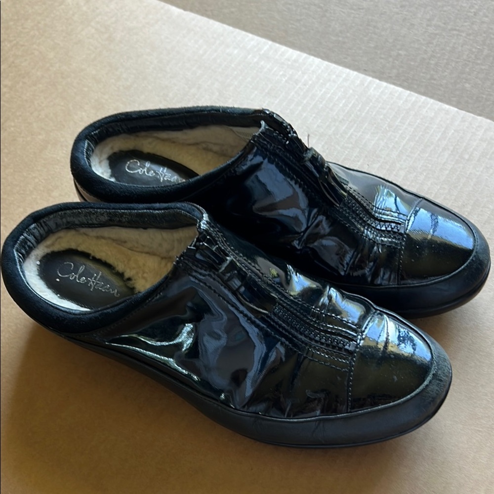 Cole Haan Black Loafers Slip-Ons Classic Design